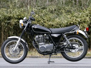 Yamaha SR400